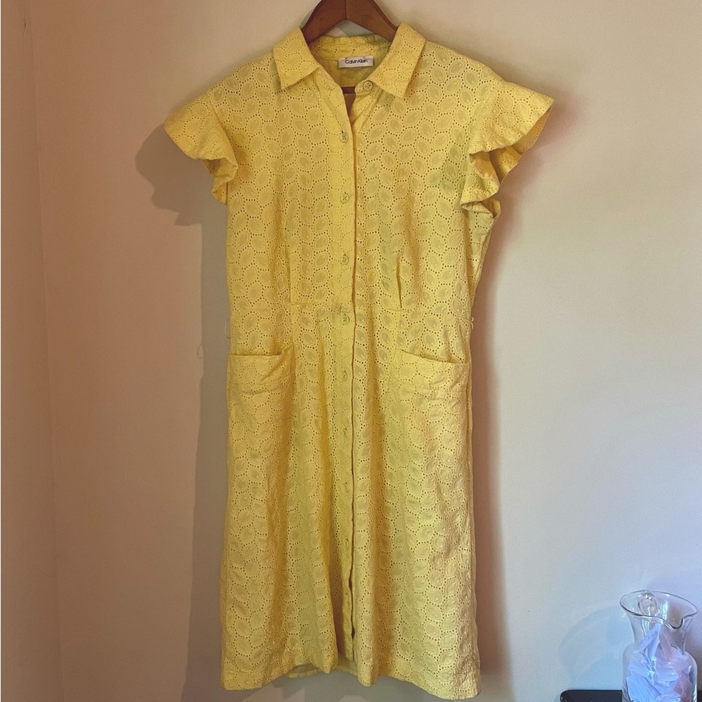 Calvin Klein summer dress size 4 yellow dress with pockets